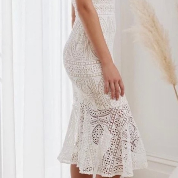 Two sisters the Label - Reynella lace dress with ties - Picture 3 of 5